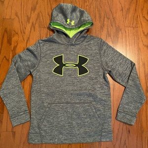 Boy’s Under Armour sweatshirt